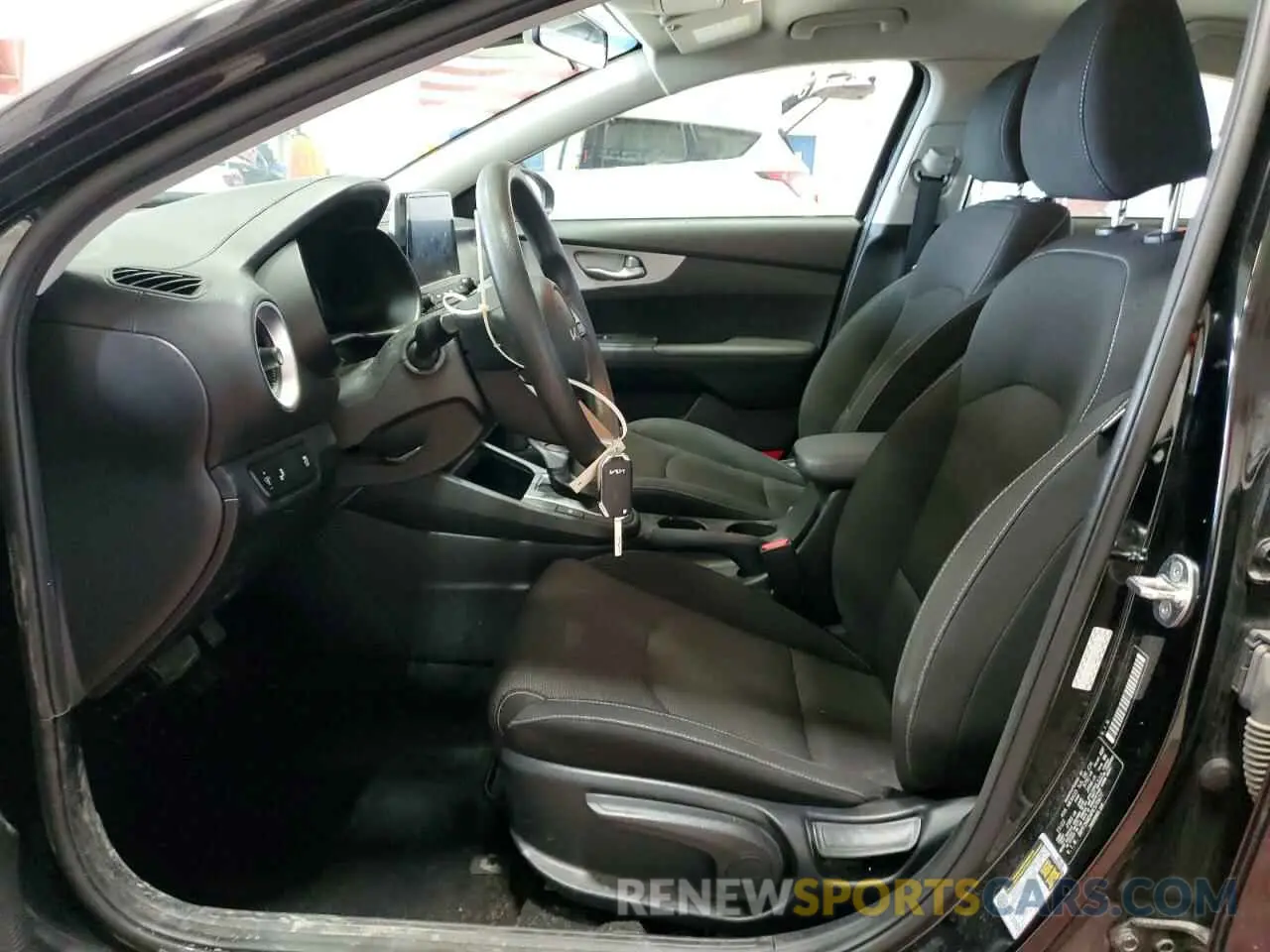 7 fotografías del automóvil dañado 3KPF24AD4PE570677 KIA FORTE 2023