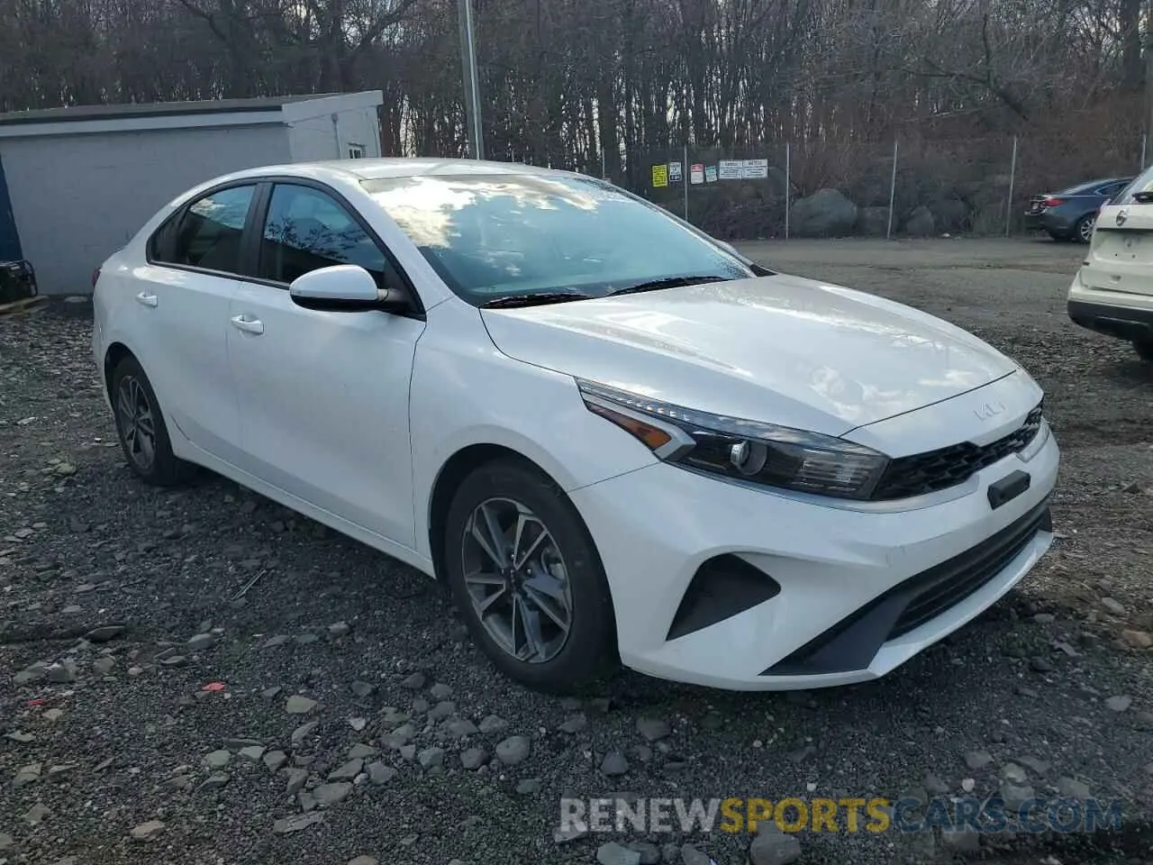 4 fotografías del automóvil dañado 3KPF24AD4PE587222 KIA FORTE 2023