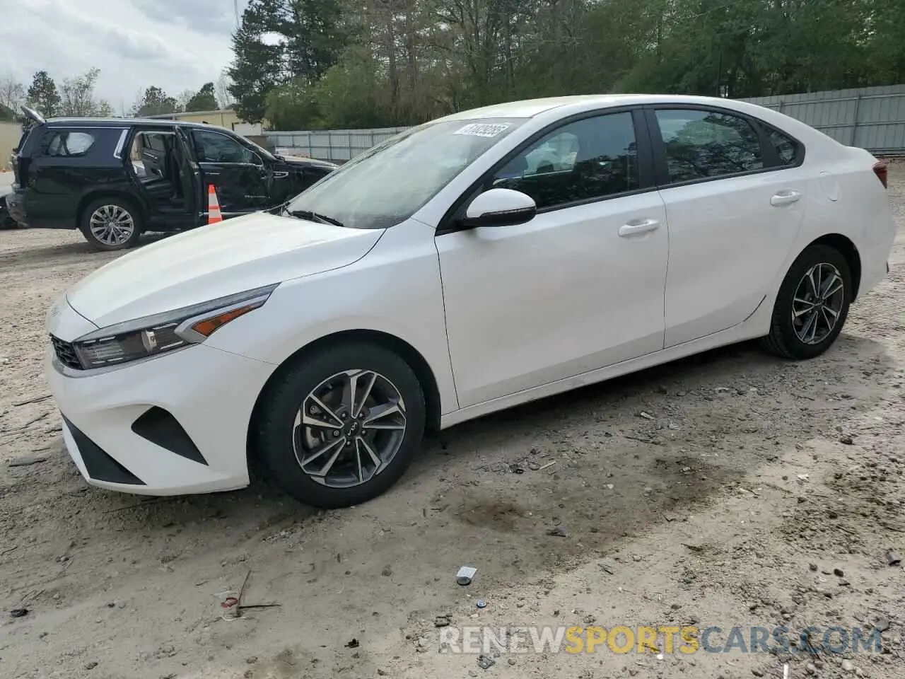 1 fotografías del automóvil dañado 3KPF24AD4PE613009 KIA FORTE 2023