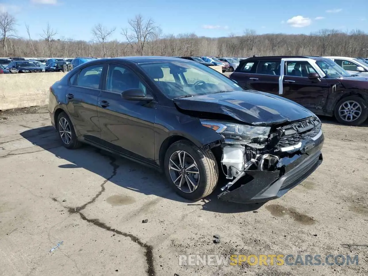 4 fotografías del automóvil dañado 3KPF24AD4PE614662 KIA FORTE 2023