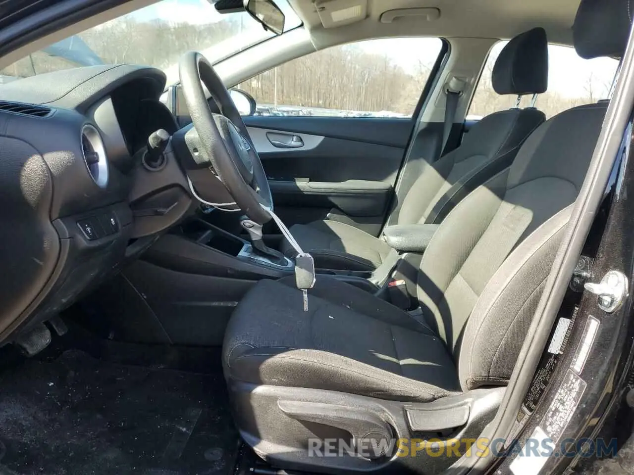 7 fotografías del automóvil dañado 3KPF24AD4PE614662 KIA FORTE 2023