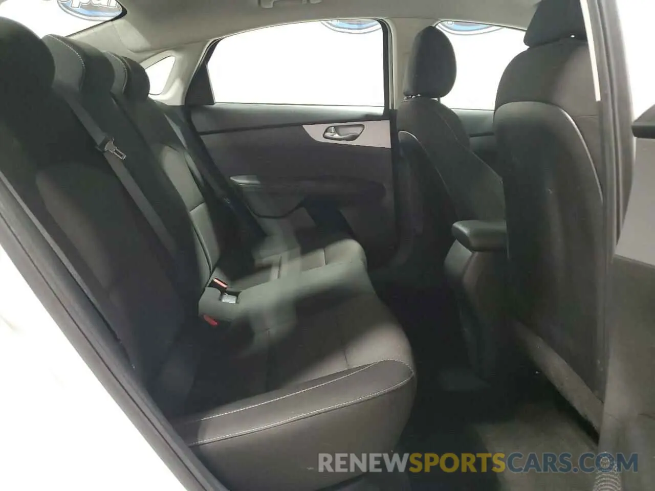 10 fotografías del automóvil dañado 3KPF24AD4PE624768 KIA FORTE 2023