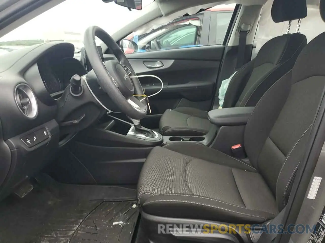7 fotografías del automóvil dañado 3KPF24AD5PE515381 KIA FORTE 2023