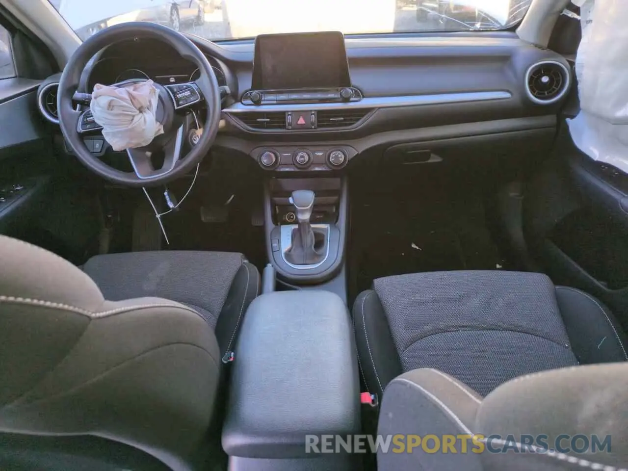 8 fotografías del automóvil dañado 3KPF24AD5PE552365 KIA FORTE 2023