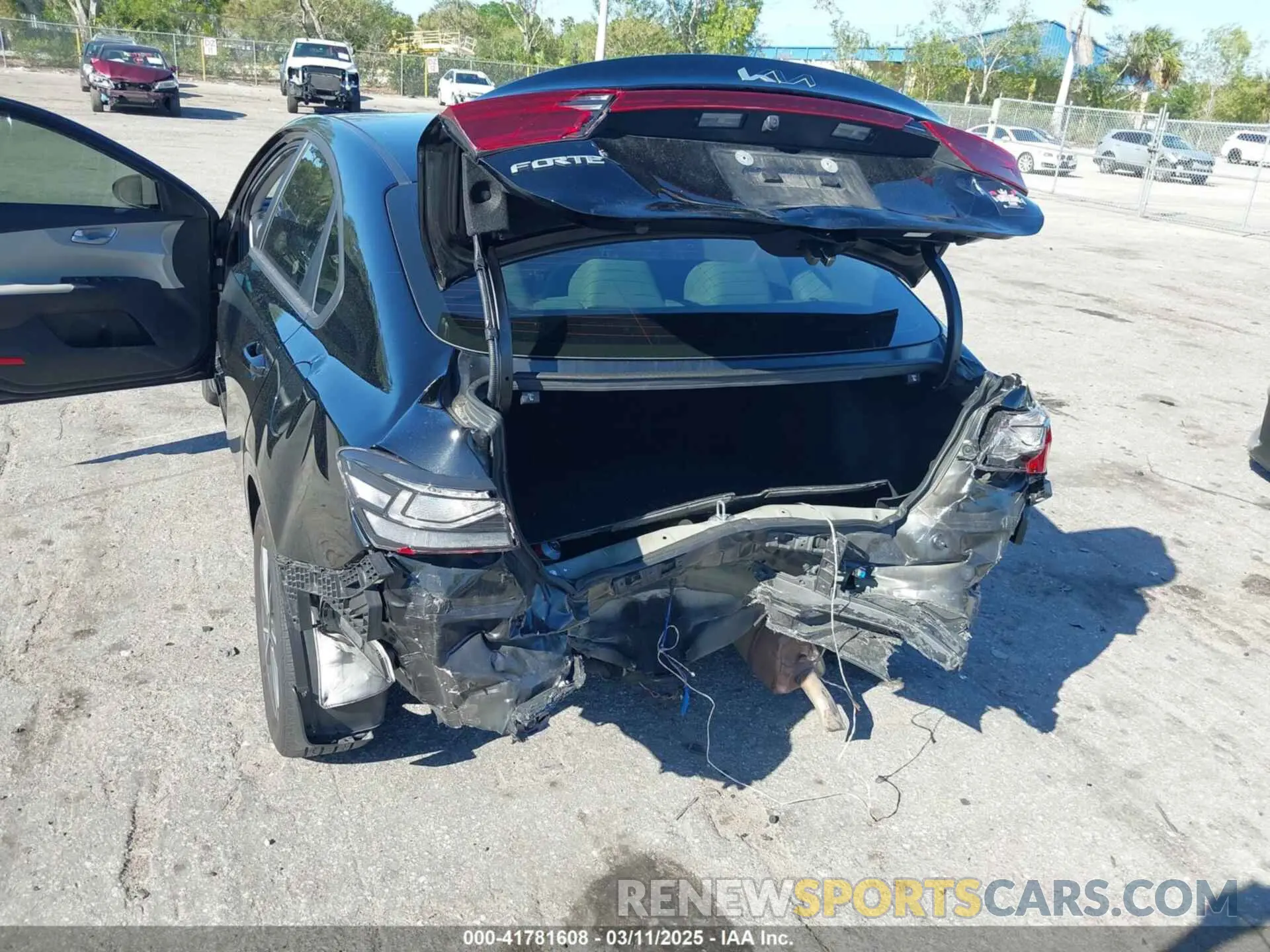 6 fotografías del automóvil dañado 3KPF24AD5PE554908 KIA FORTE 2023