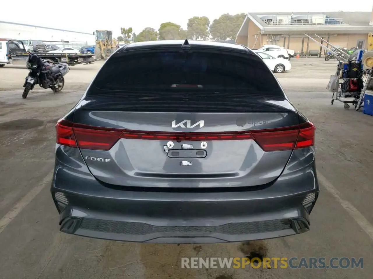6 fotografías del automóvil dañado 3KPF24AD5PE604383 KIA FORTE 2023
