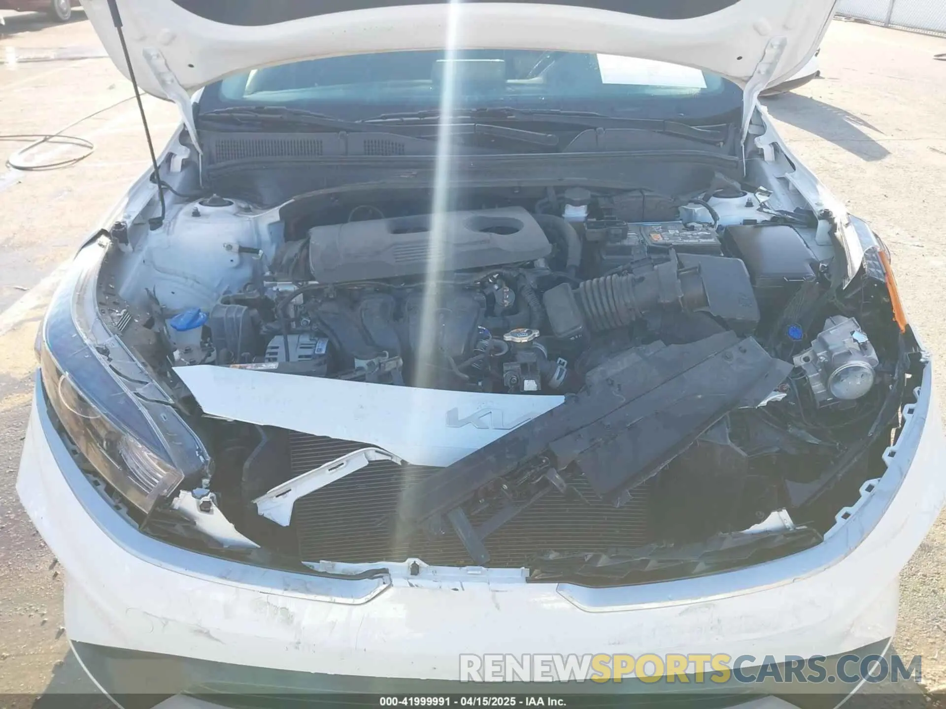10 fotografías del automóvil dañado 3KPF24AD5PE619448 KIA FORTE 2023