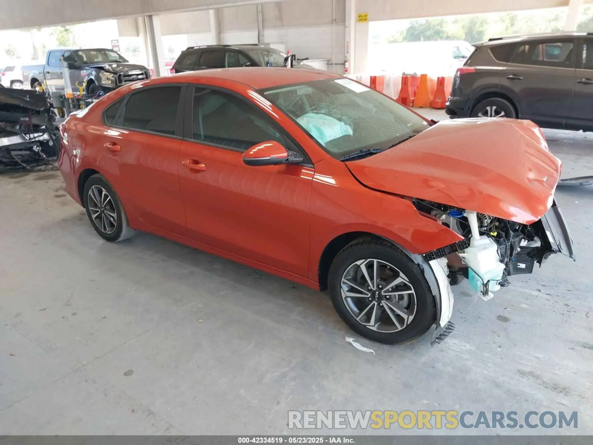1 fotografías del automóvil dañado 3KPF24AD5PE677558 KIA FORTE 2023