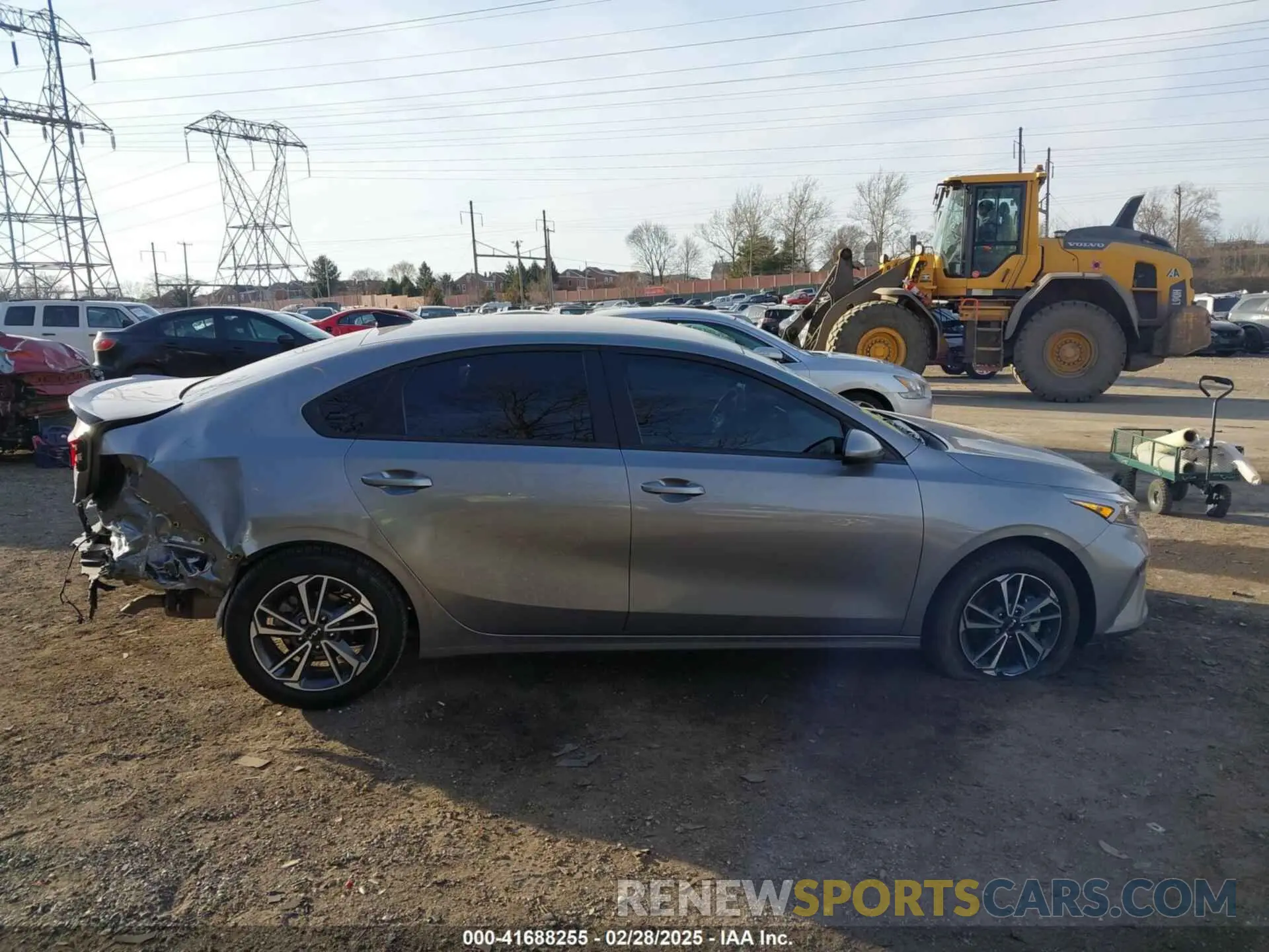 13 fotografías del automóvil dañado 3KPF24AD5PE678032 KIA FORTE 2023