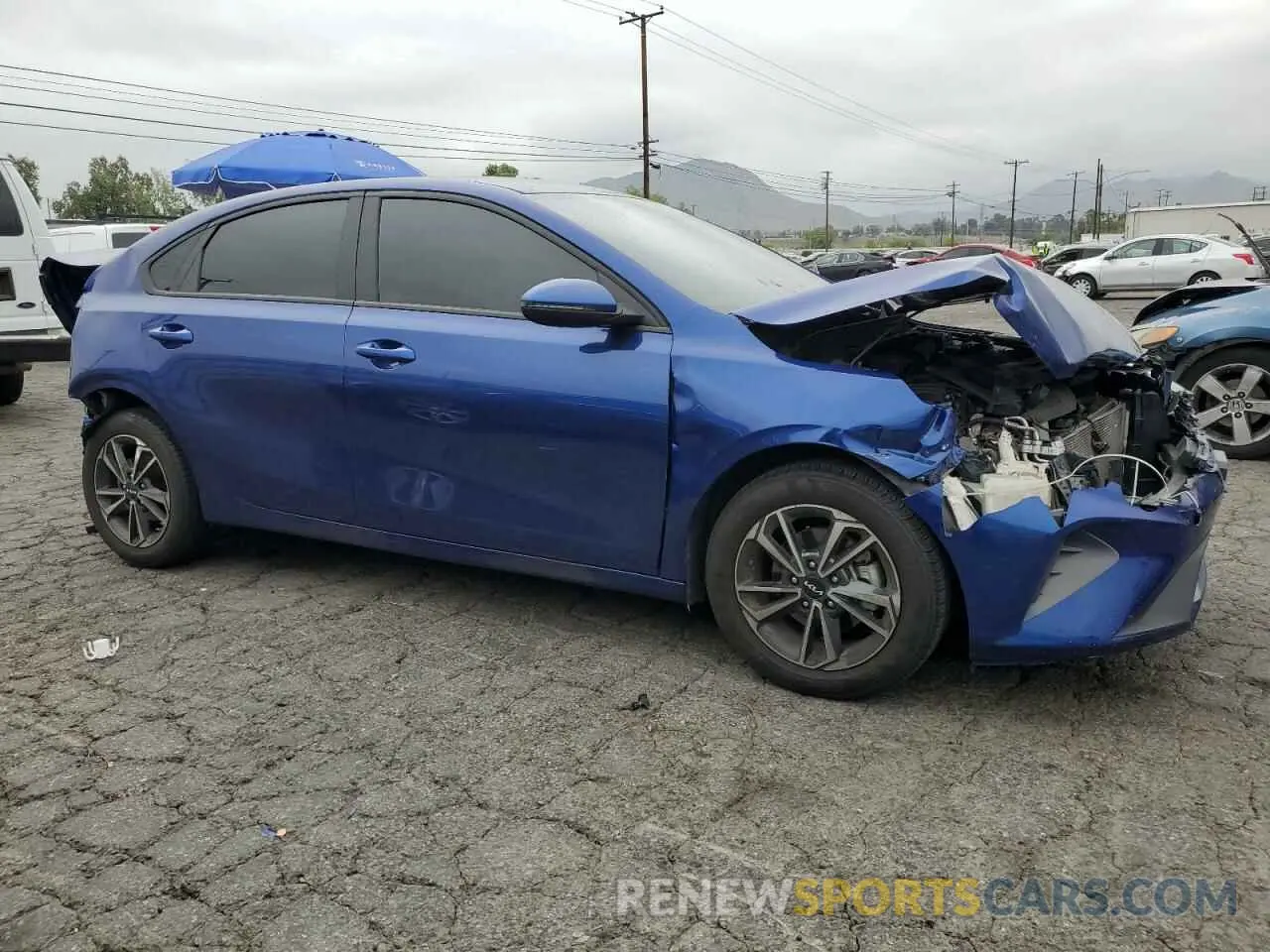 4 fotografías del automóvil dañado 3KPF24AD6PE562094 KIA FORTE 2023