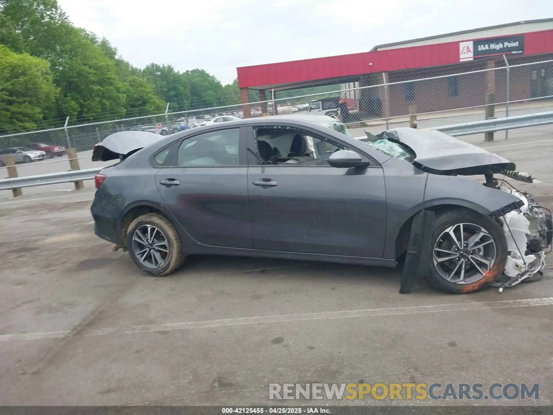 14 fotografías del automóvil dañado 3KPF24AD6PE590896 KIA FORTE 2023