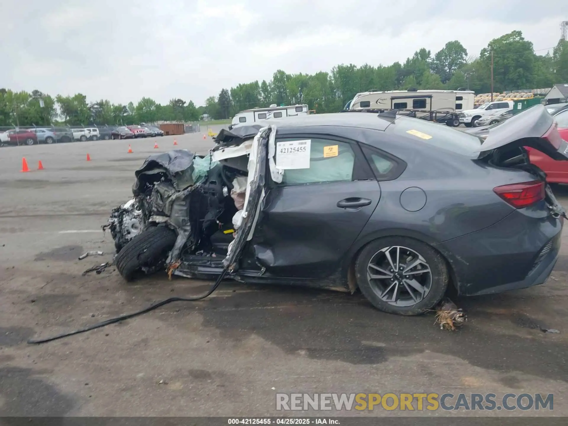 15 fotografías del automóvil dañado 3KPF24AD6PE590896 KIA FORTE 2023