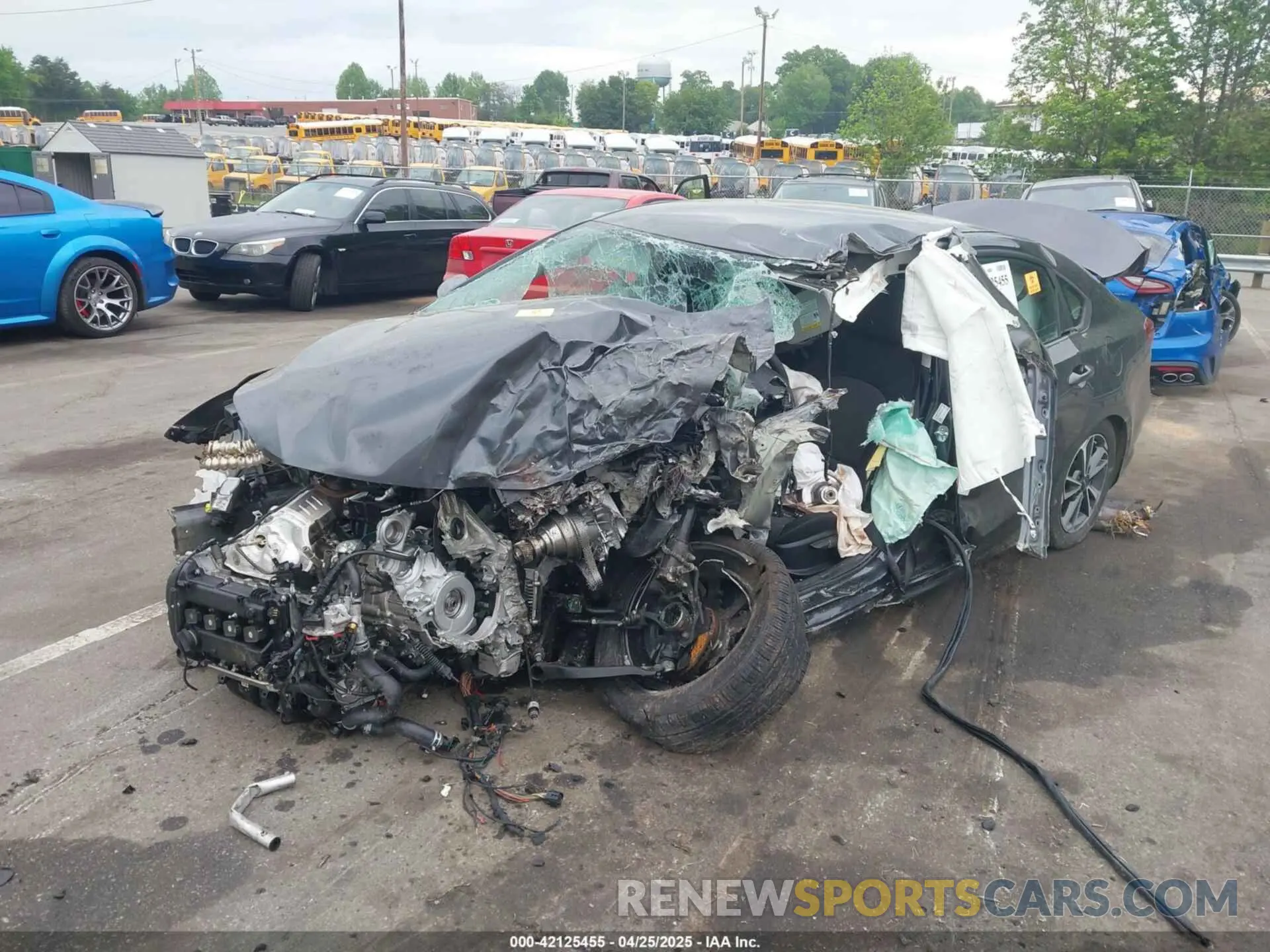 2 fotografías del automóvil dañado 3KPF24AD6PE590896 KIA FORTE 2023