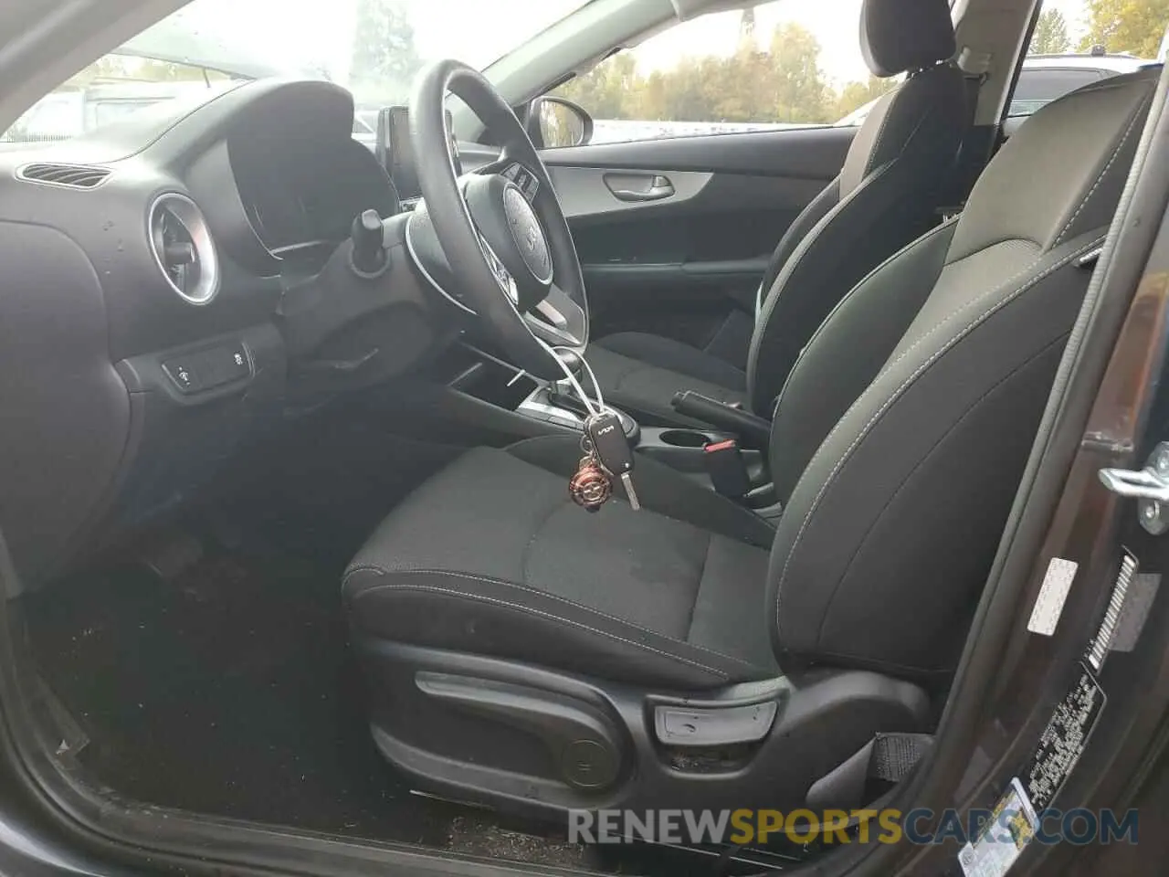 7 fotografías del automóvil dañado 3KPF24AD6PE609205 KIA FORTE 2023
