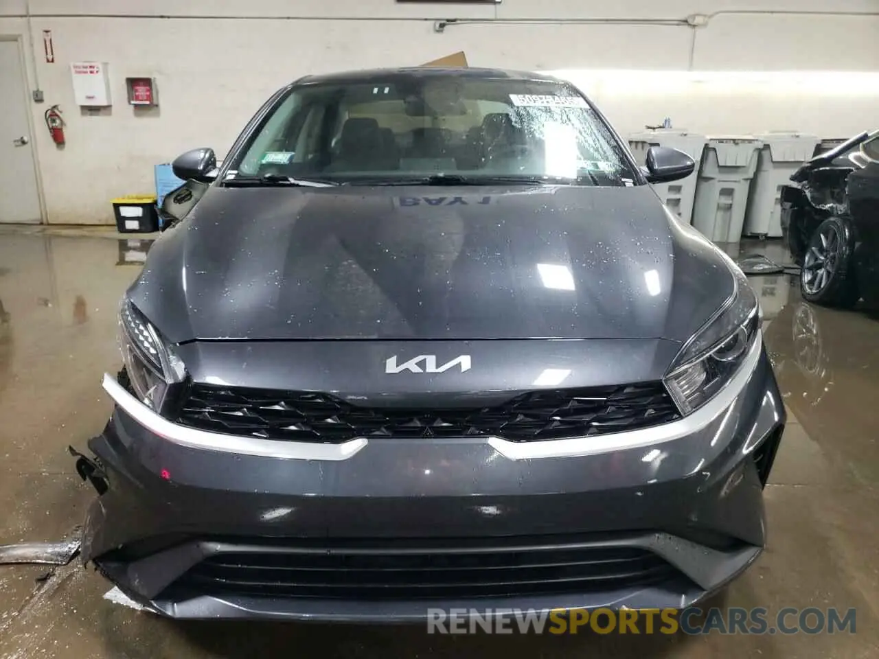 5 fotografías del automóvil dañado 3KPF24AD6PE613898 KIA FORTE 2023