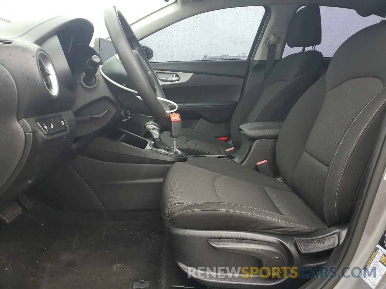 7 fotografías del automóvil dañado 3KPF24AD6PE640583 KIA FORTE 2023