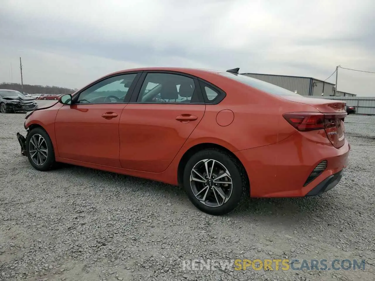 2 fotografías del automóvil dañado 3KPF24AD7PE509551 KIA FORTE 2023