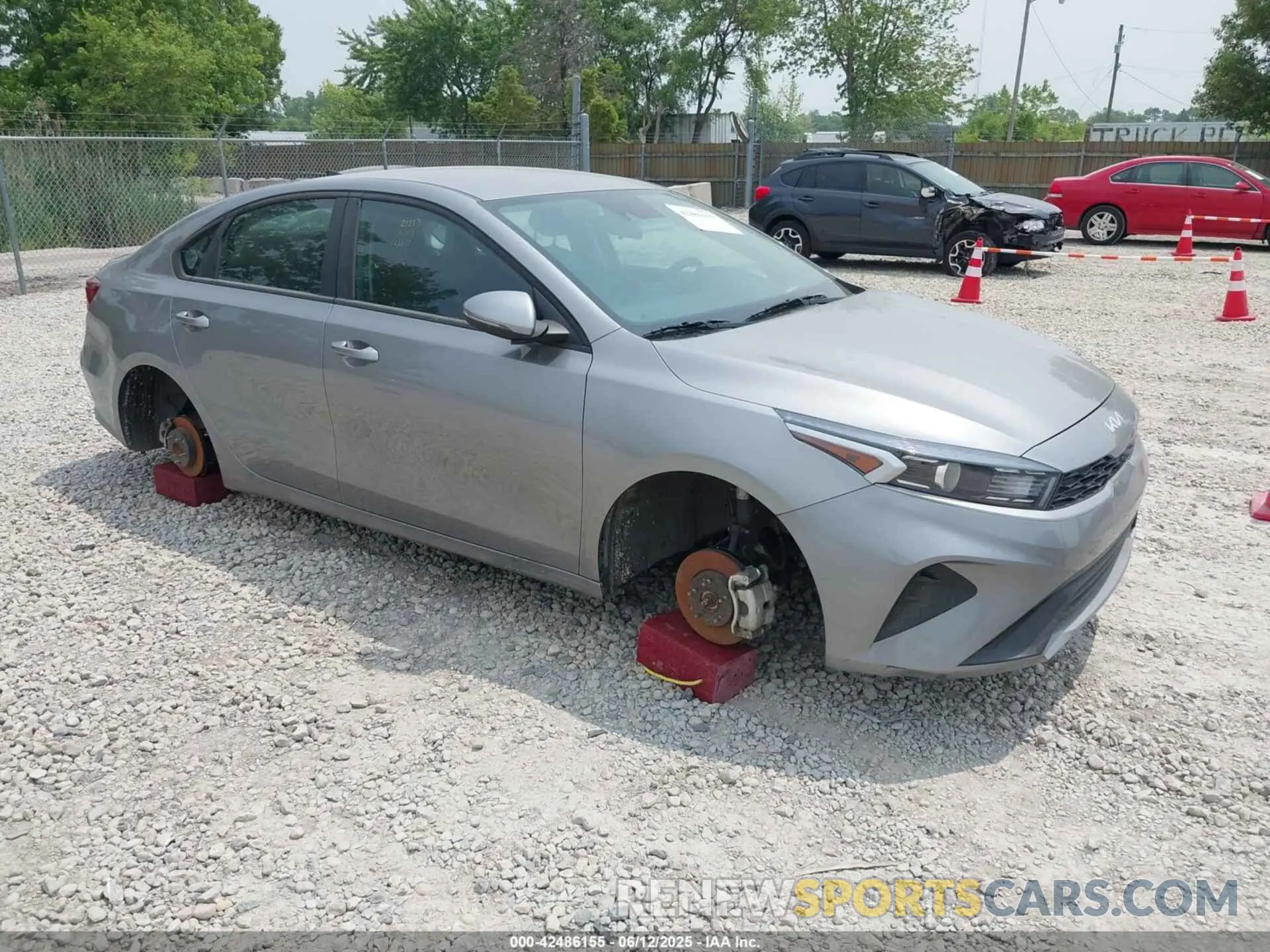 1 fotografías del automóvil dañado 3KPF24AD7PE587120 KIA FORTE 2023