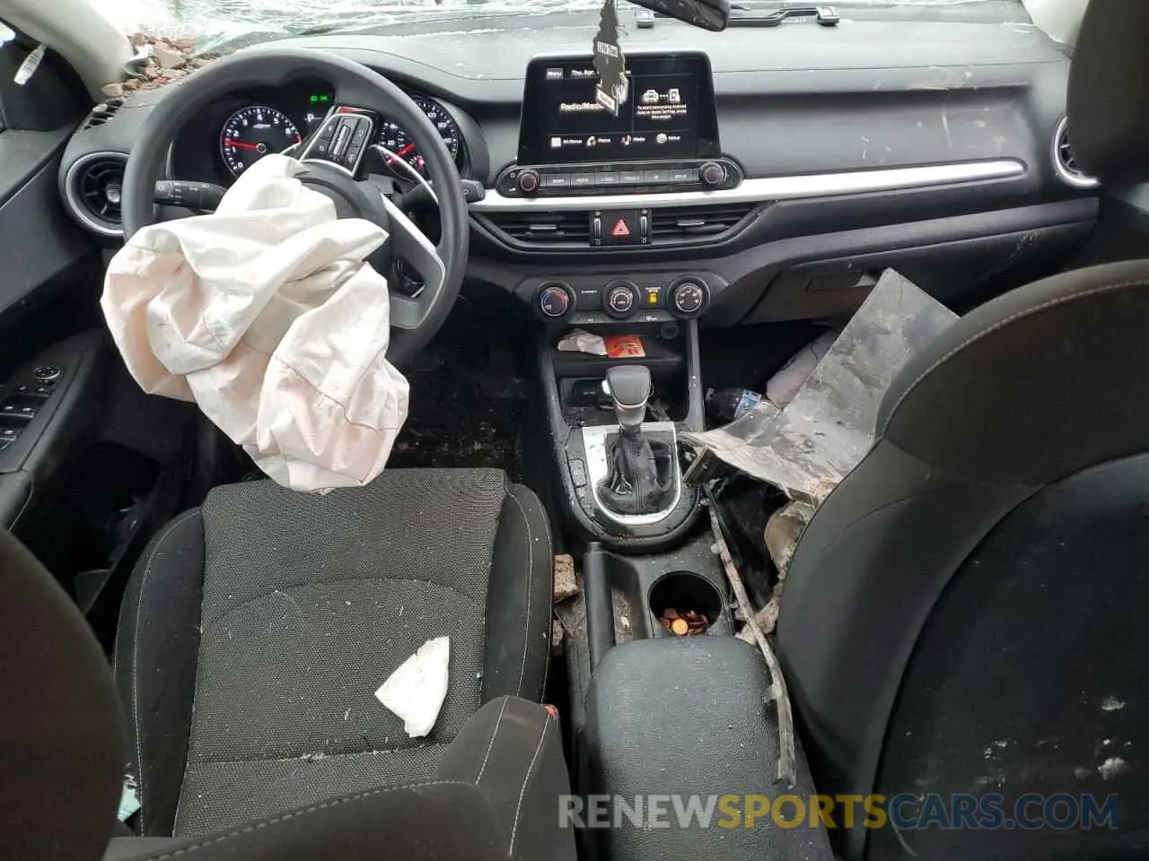 8 fotografías del automóvil dañado 3KPF24AD7PE685029 KIA FORTE 2023