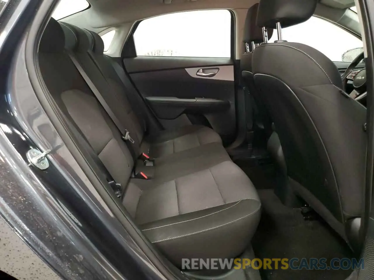 11 fotografías del automóvil dañado 3KPF24AD8PE526858 KIA FORTE 2023