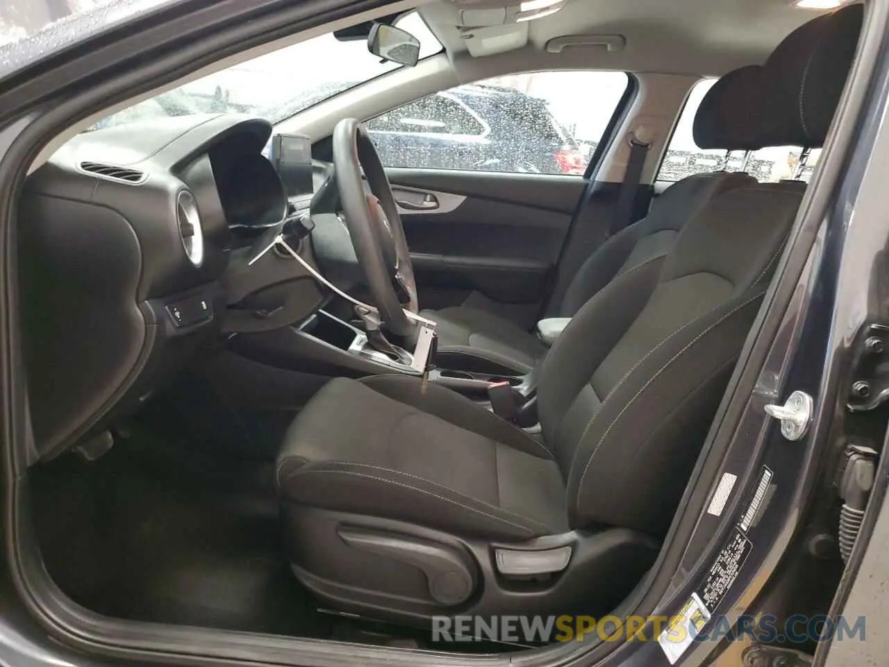 7 fotografías del automóvil dañado 3KPF24AD8PE526858 KIA FORTE 2023