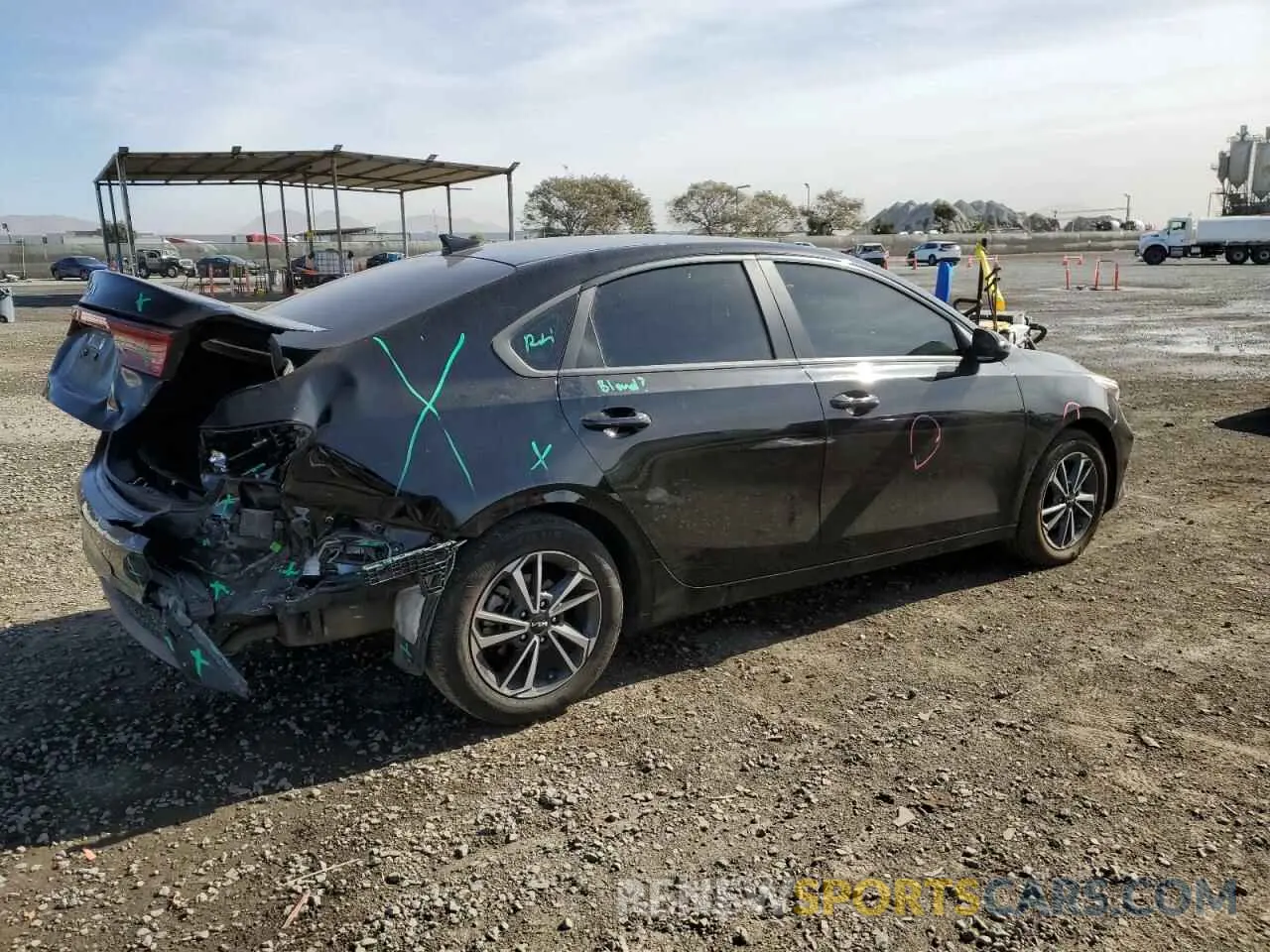 3 fotografías del automóvil dañado 3KPF24AD8PE556393 KIA FORTE 2023