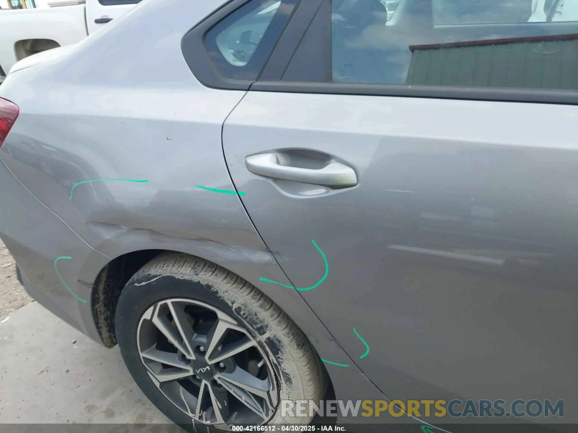 17 fotografías del automóvil dañado 3KPF24AD8PE558631 KIA FORTE 2023