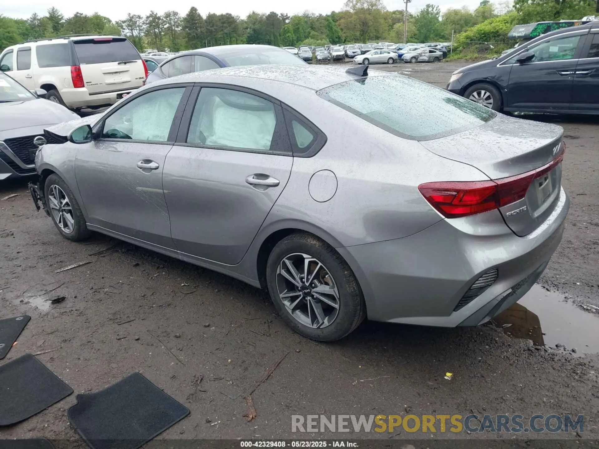 3 fotografías del automóvil dañado 3KPF24AD8PE558676 KIA FORTE 2023