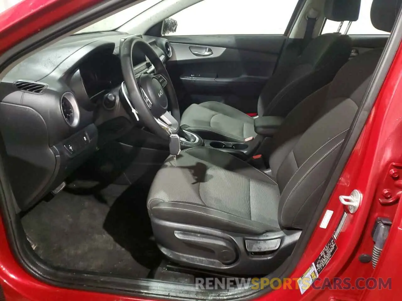 7 fotografías del automóvil dañado 3KPF24AD8PE581455 KIA FORTE 2023