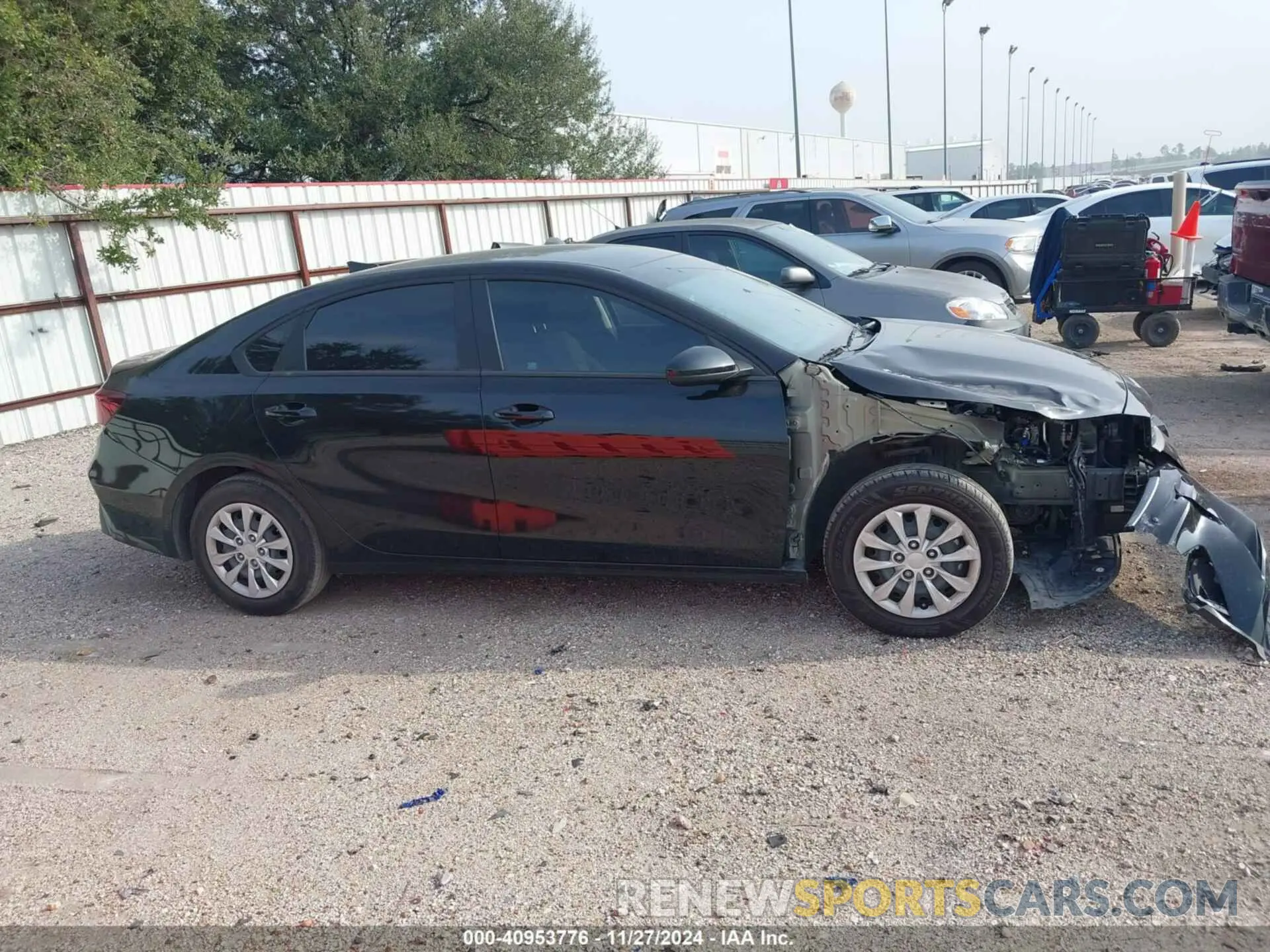 13 fotografías del automóvil dañado 3KPF24AD8PE589149 KIA FORTE 2023