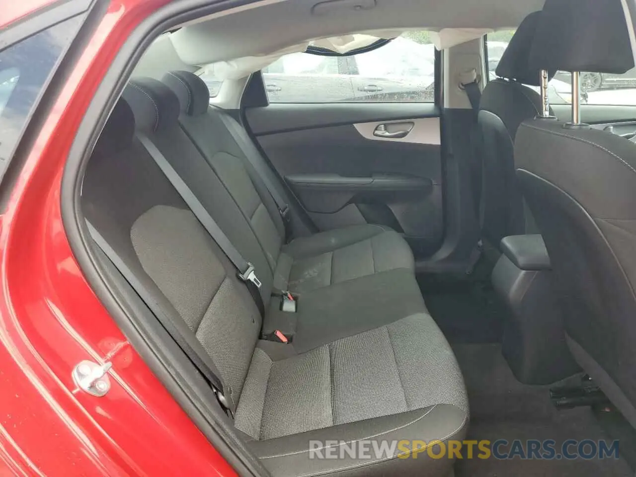 10 fotografías del automóvil dañado 3KPF24AD8PE627155 KIA FORTE 2023