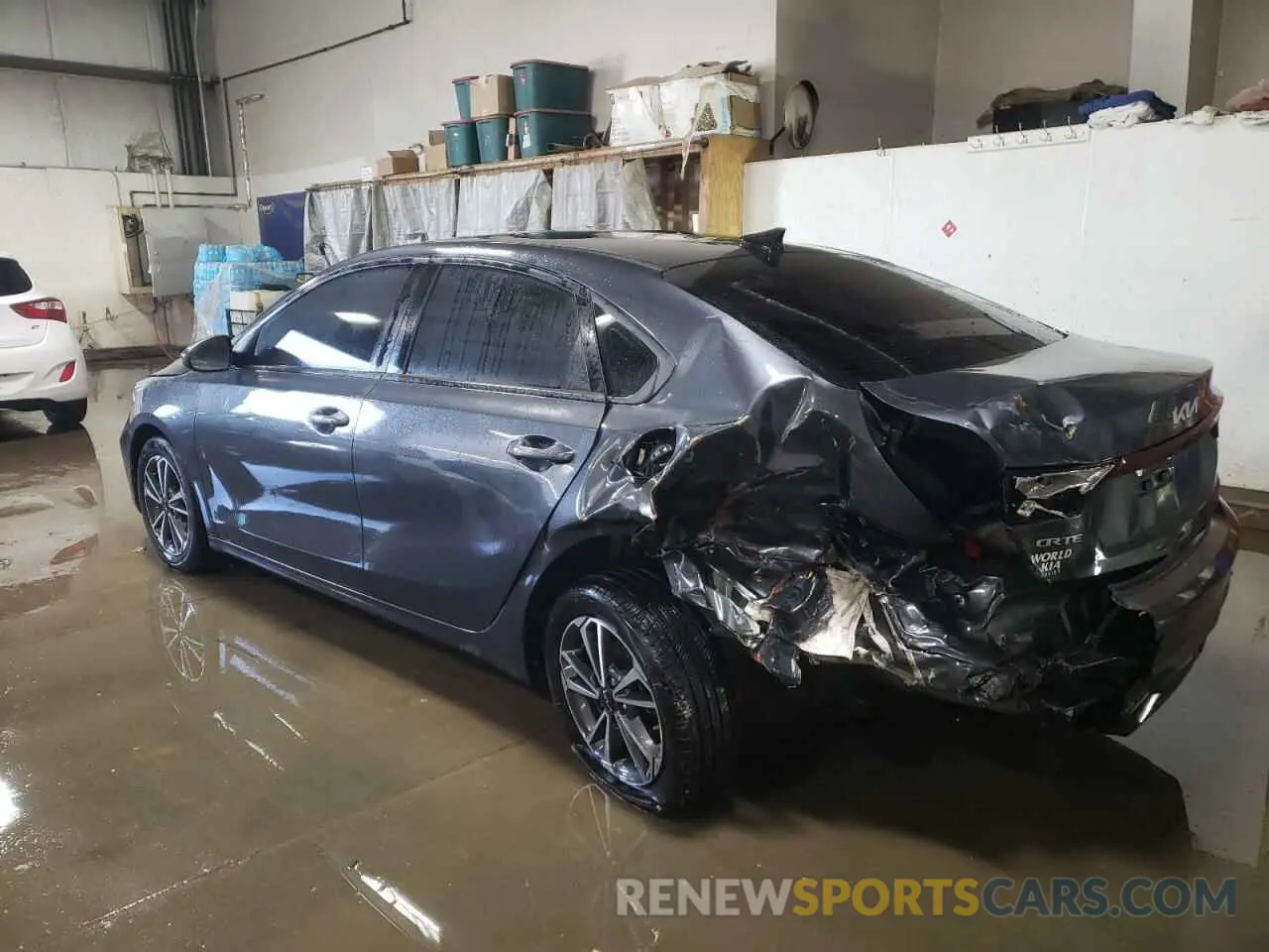 2 fotografías del automóvil dañado 3KPF24AD8PE654324 KIA FORTE 2023