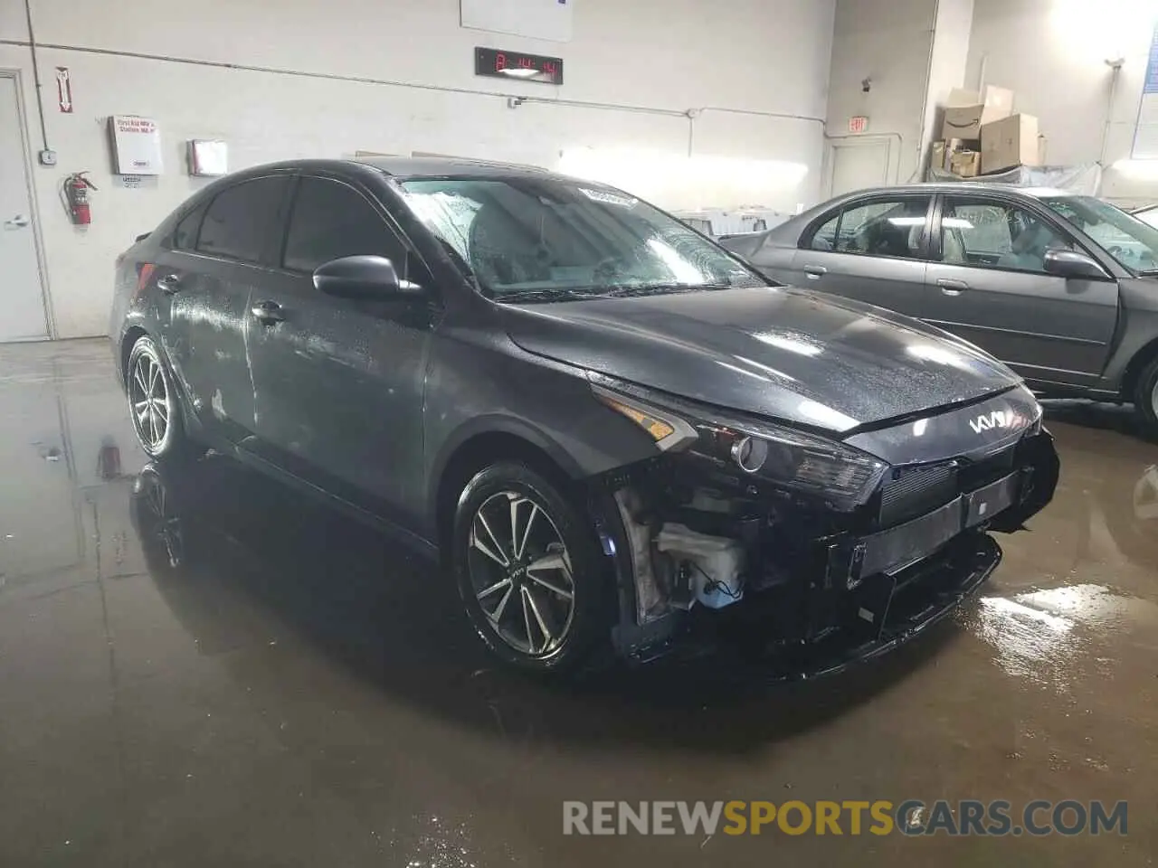 4 fotografías del automóvil dañado 3KPF24AD8PE654324 KIA FORTE 2023