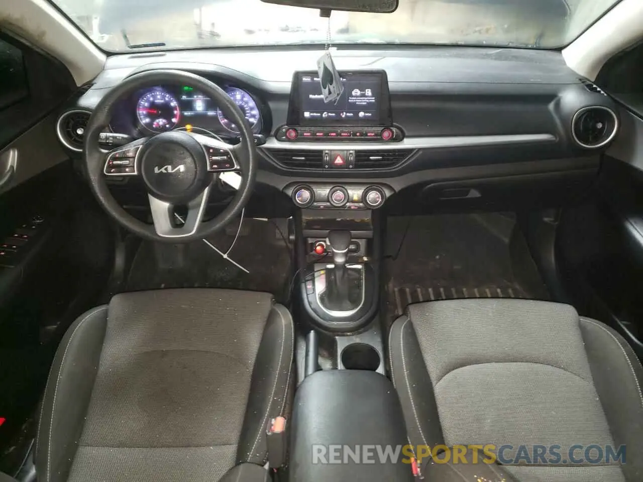 8 fotografías del automóvil dañado 3KPF24AD8PE654324 KIA FORTE 2023