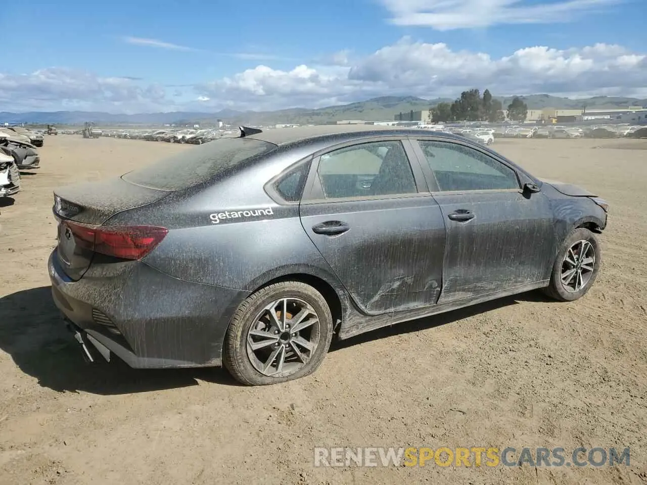 3 fotografías del automóvil dañado 3KPF24AD8PE656543 KIA FORTE 2023