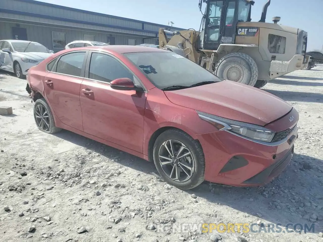 4 fotografías del automóvil dañado 3KPF24AD8PE681877 KIA FORTE 2023