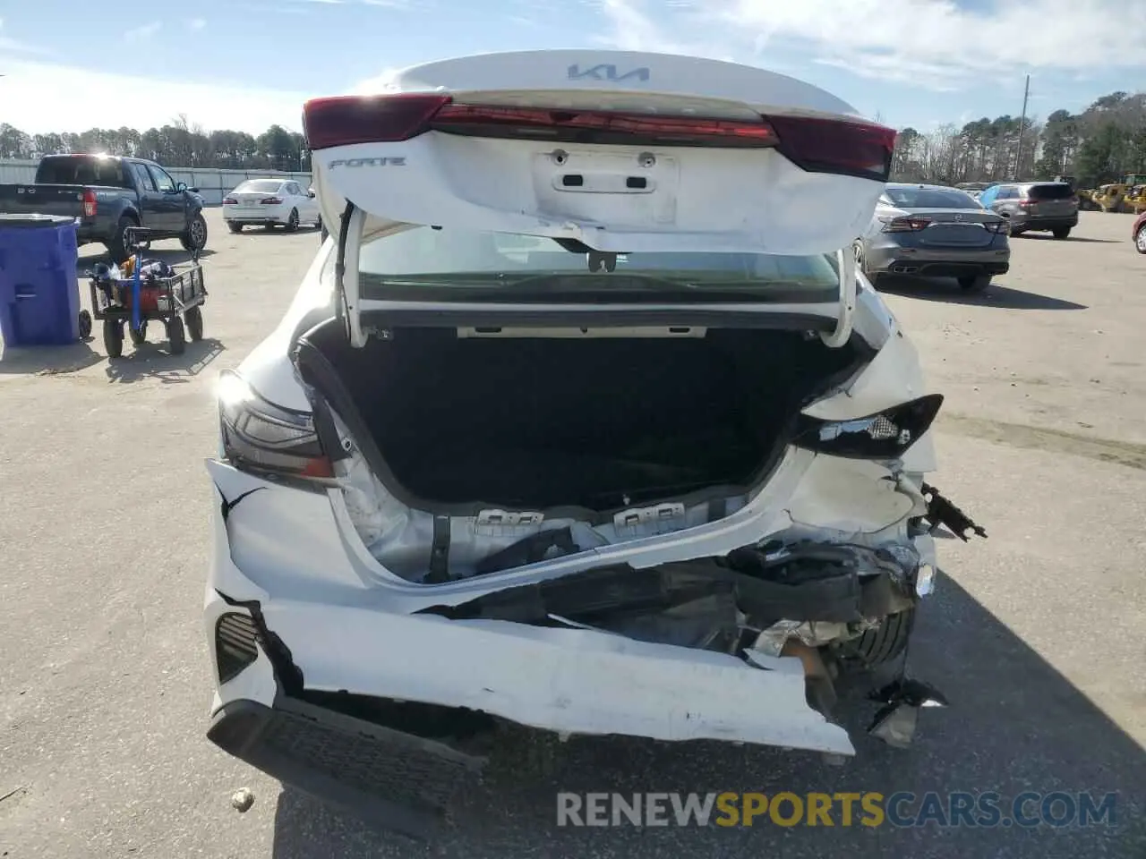 6 fotografías del automóvil dañado 3KPF24AD9PE545192 KIA FORTE 2023