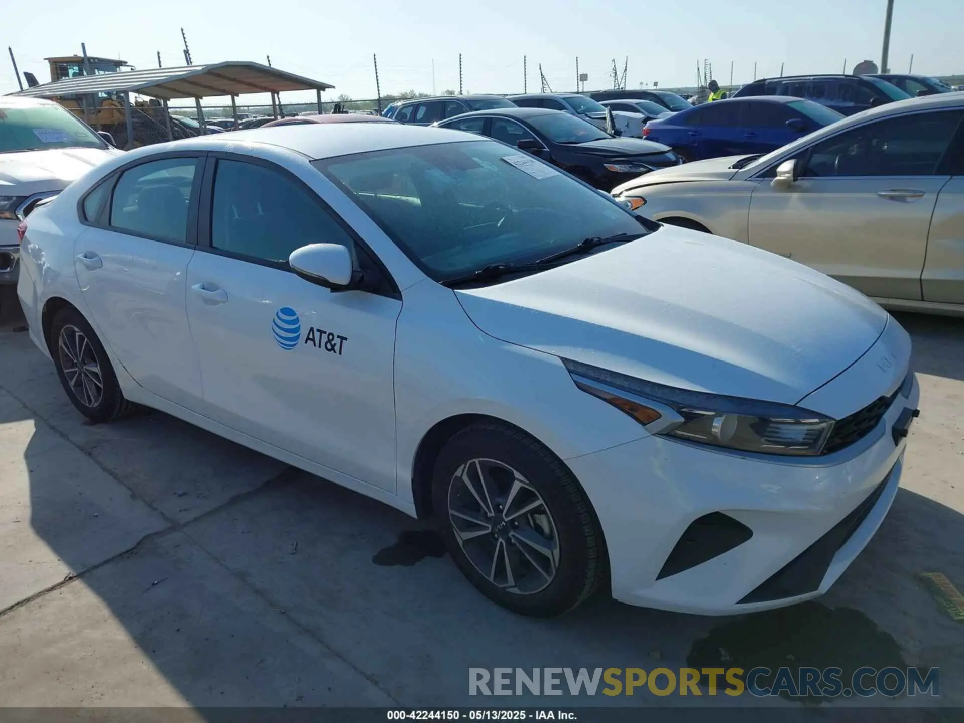 1 fotografías del automóvil dañado 3KPF24AD9PE559996 KIA FORTE 2023