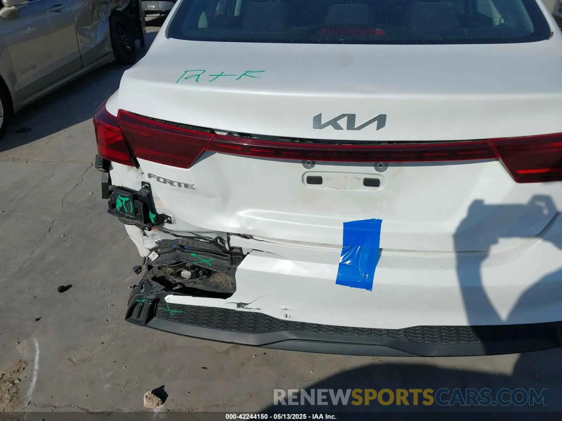 18 fotografías del automóvil dañado 3KPF24AD9PE559996 KIA FORTE 2023