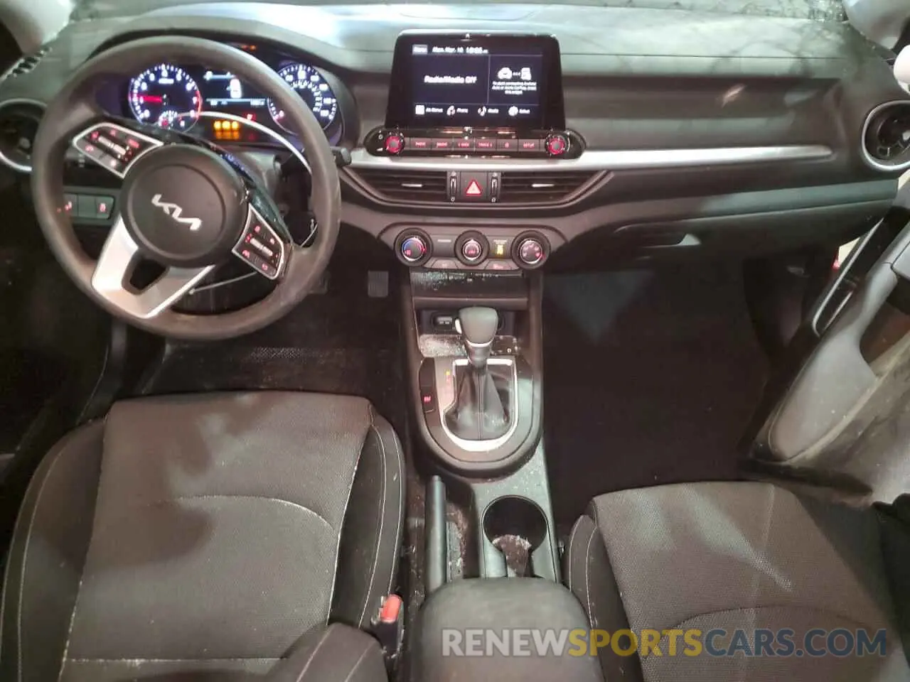 8 fotografías del automóvil dañado 3KPF24AD9PE597728 KIA FORTE 2023