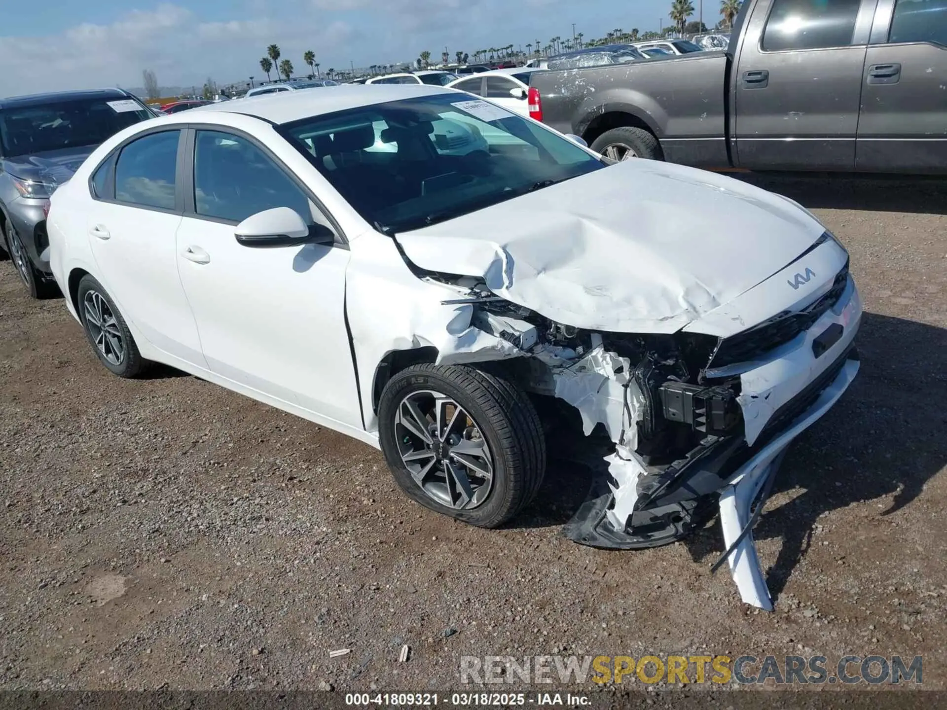 1 fotografías del automóvil dañado 3KPF24AD9PE618769 KIA FORTE 2023