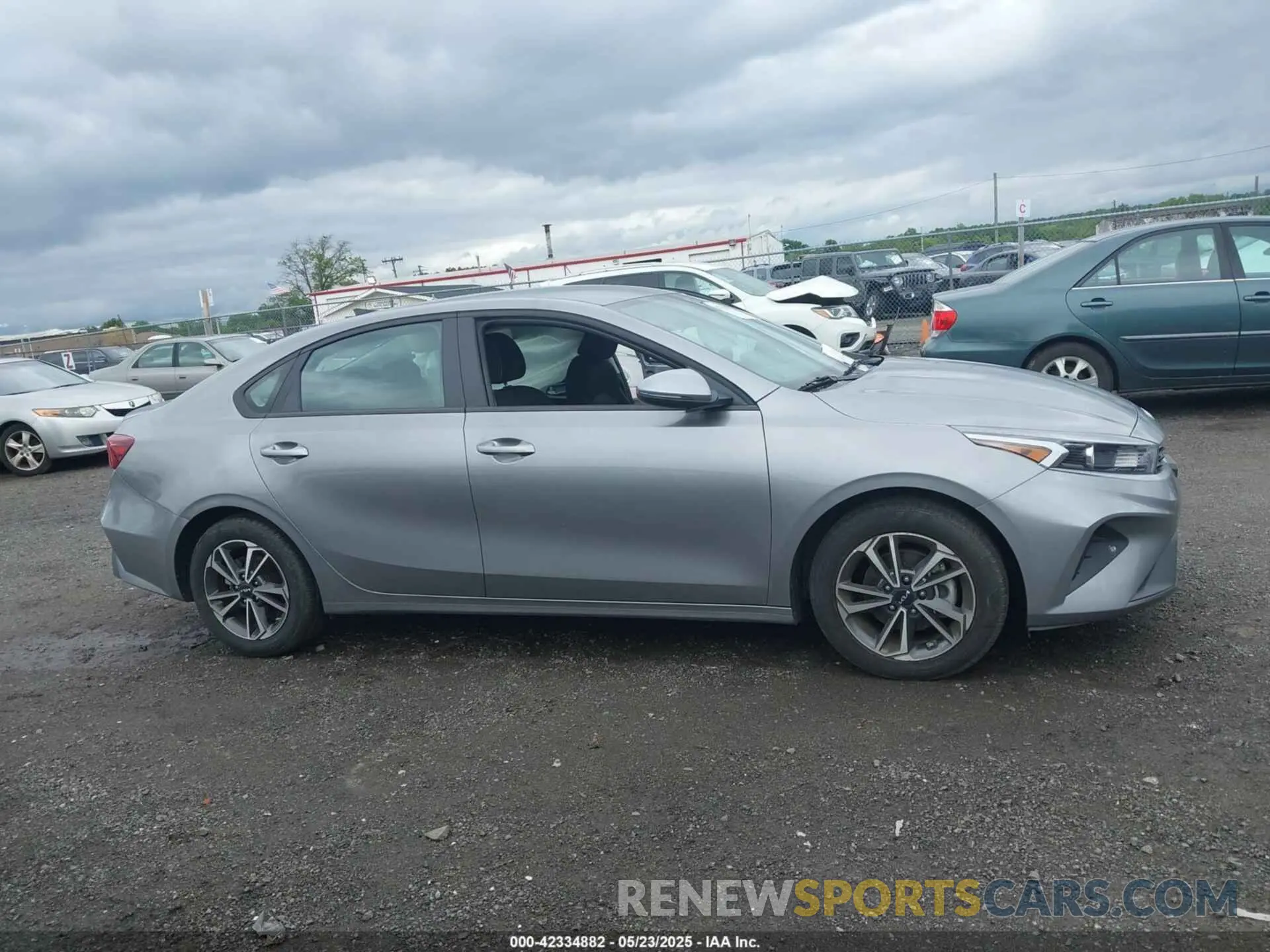 13 fotografías del automóvil dañado 3KPF24AD9PE641663 KIA FORTE 2023