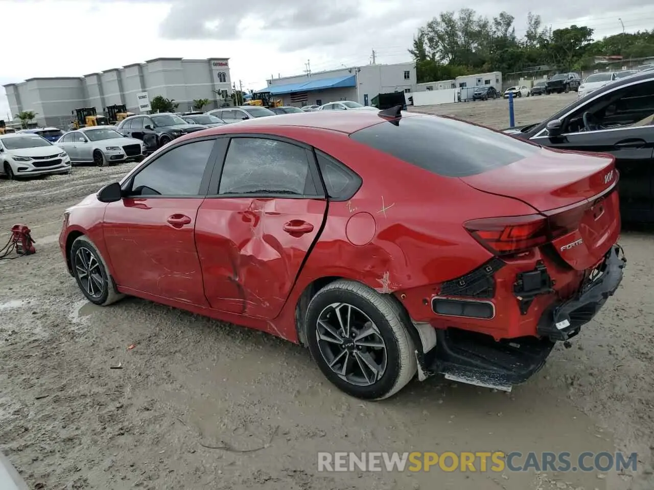 2 fotografías del automóvil dañado 3KPF24AD9PE678888 KIA FORTE 2023