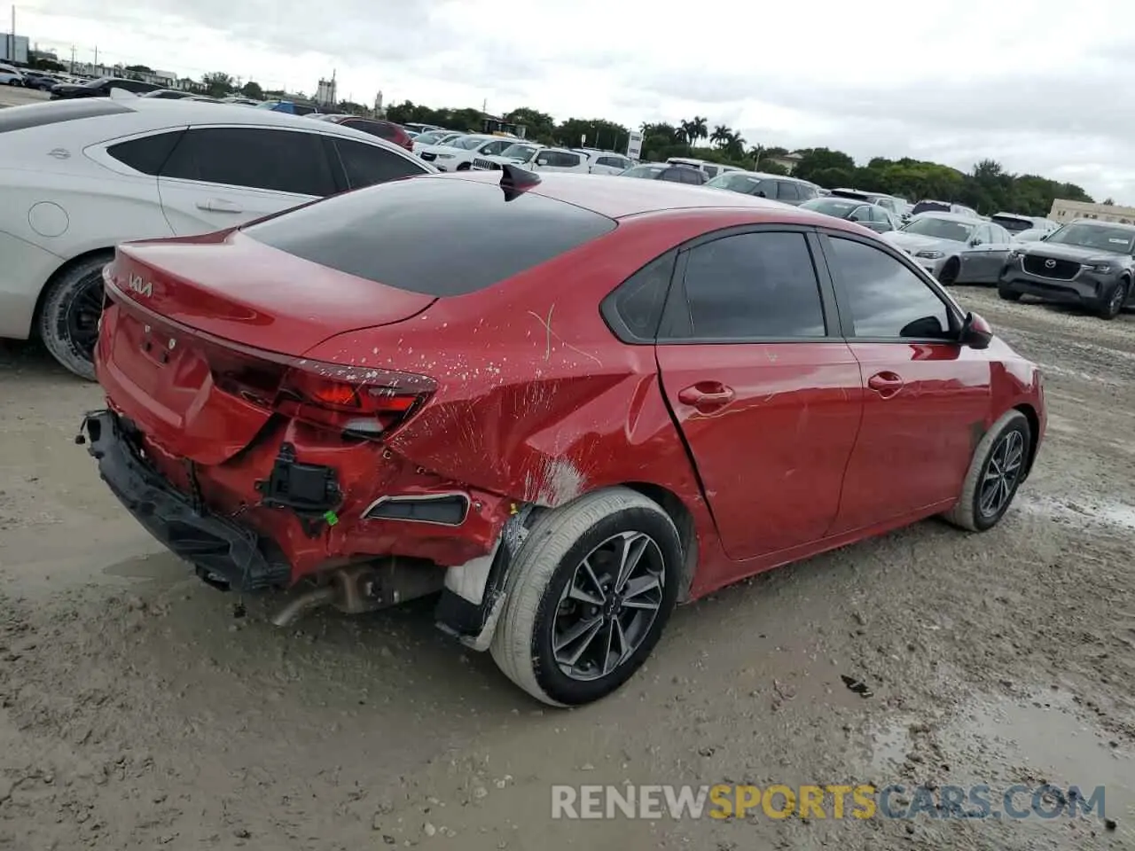 3 fotografías del automóvil dañado 3KPF24AD9PE678888 KIA FORTE 2023