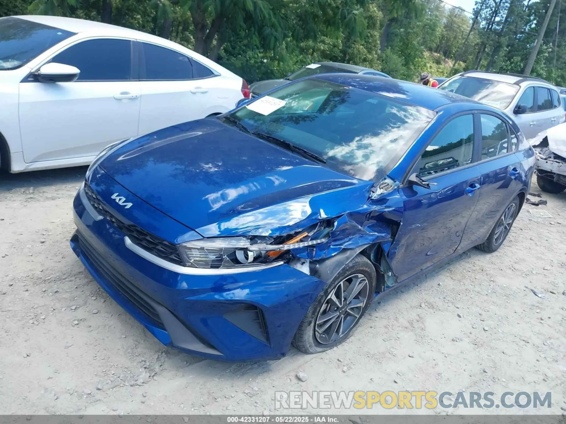 2 fotografías del automóvil dañado 3KPF24ADXPE510855 KIA FORTE 2023