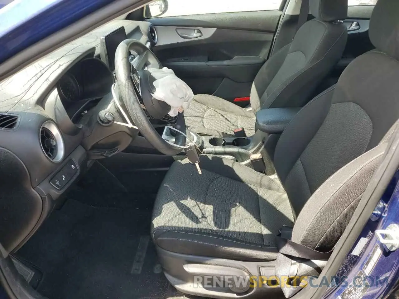 7 fotografías del automóvil dañado 3KPF24ADXPE562745 KIA FORTE 2023