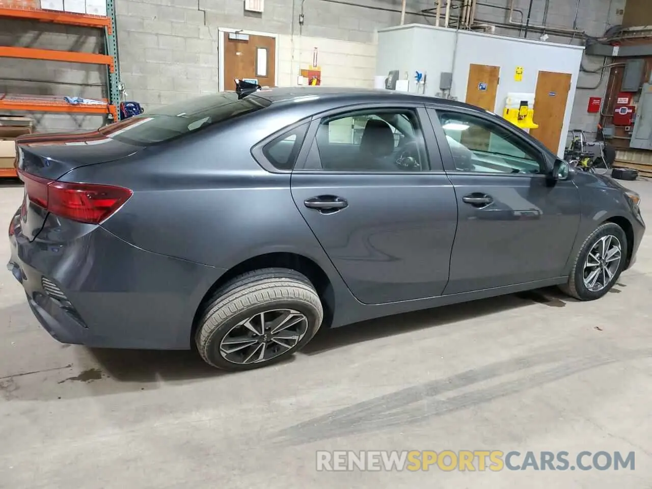 3 fotografías del automóvil dañado 3KPF24ADXPE573941 KIA FORTE 2023