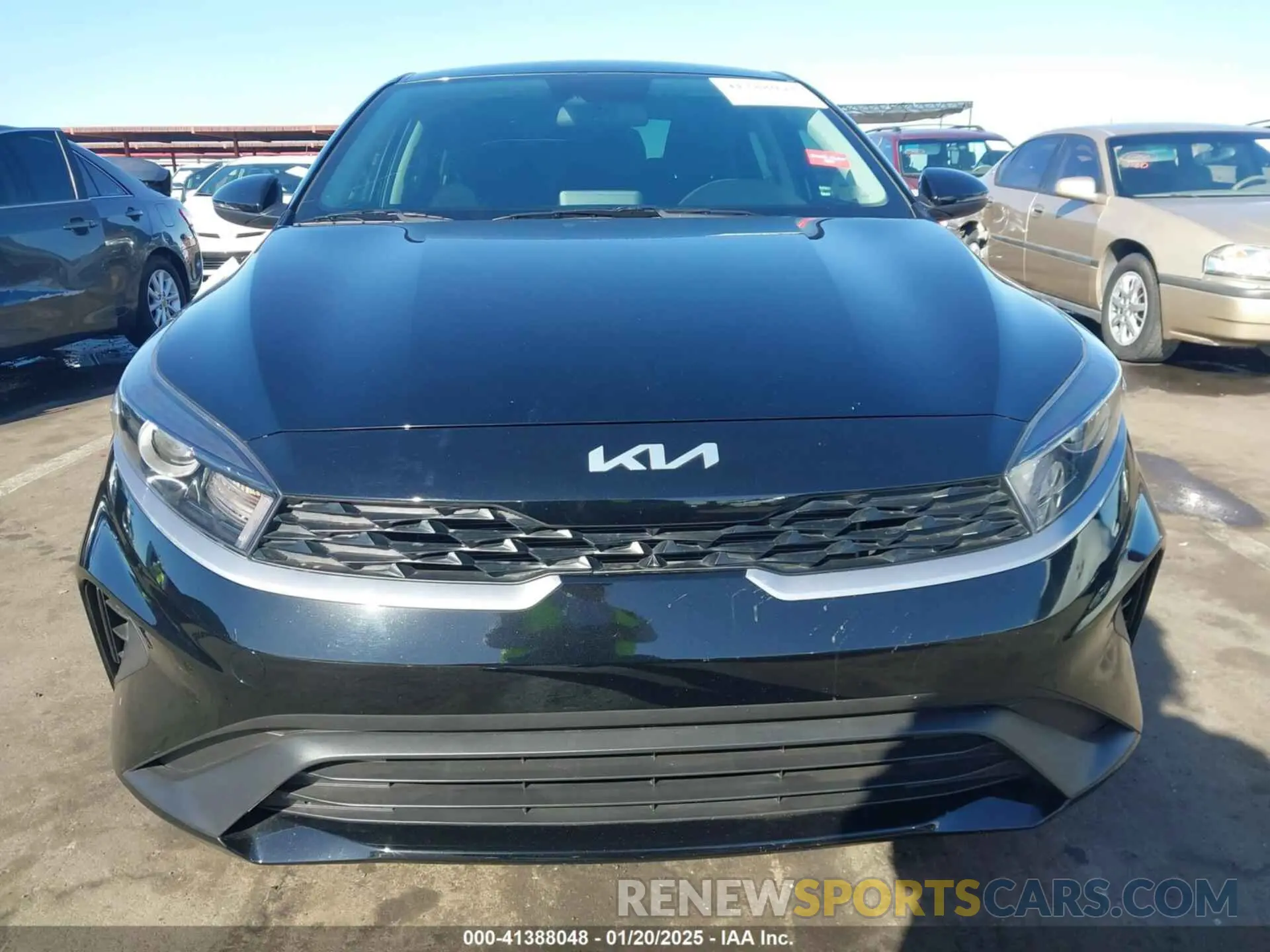 12 fotografías del automóvil dañado 3KPF24ADXPE683226 KIA FORTE 2023