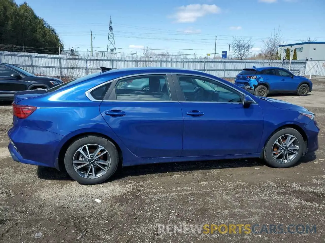 3 fotografías del automóvil dañado 3KPF34AD6PE664847 KIA FORTE 2023