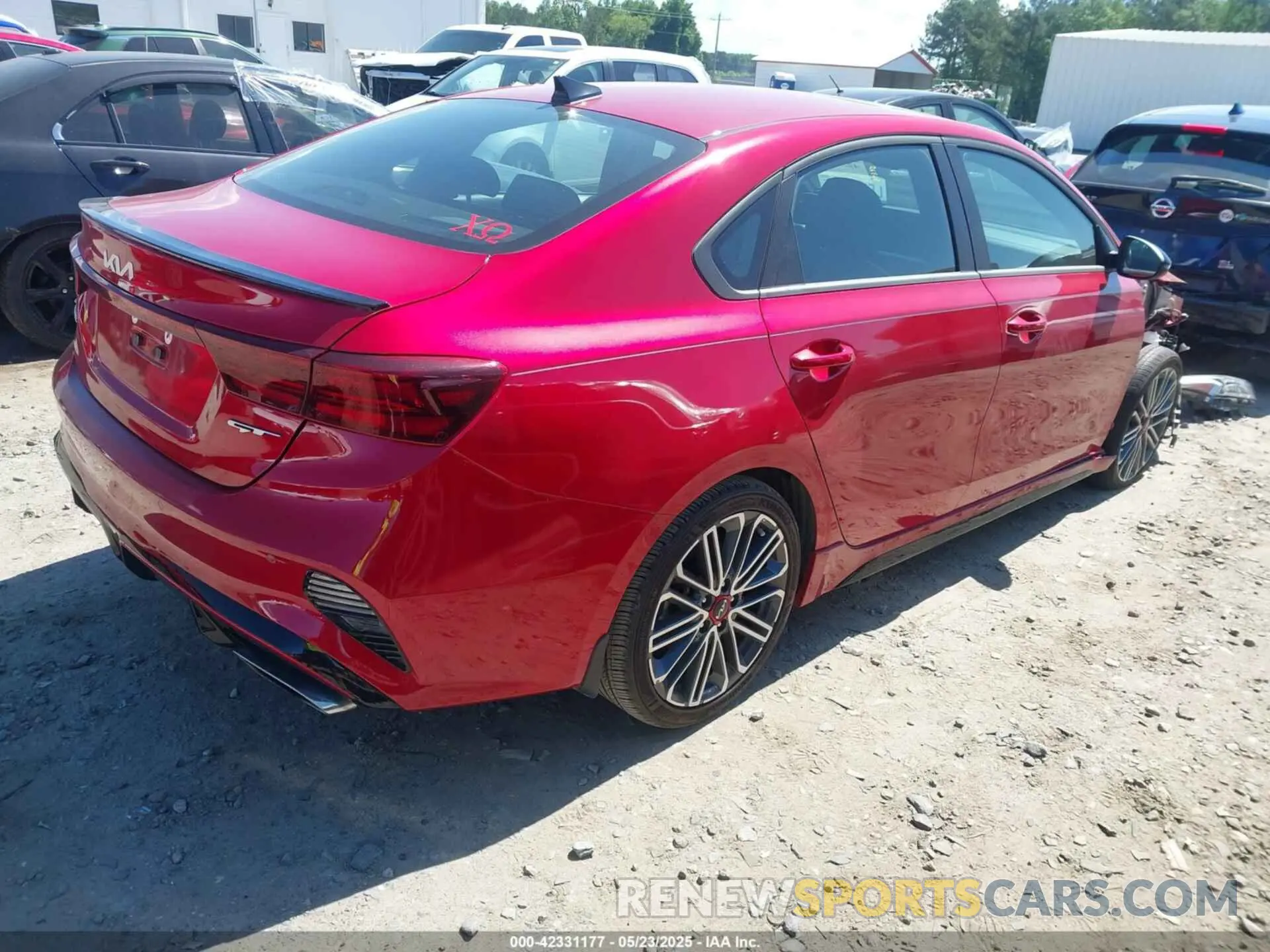 4 fotografías del automóvil dañado 3KPF44AC1PE676411 KIA FORTE 2023